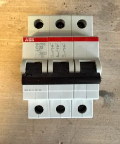ABB SH 203 C32 Αυτόματη Ασφάλεια Τριπολική (3P) 32A / 6kA